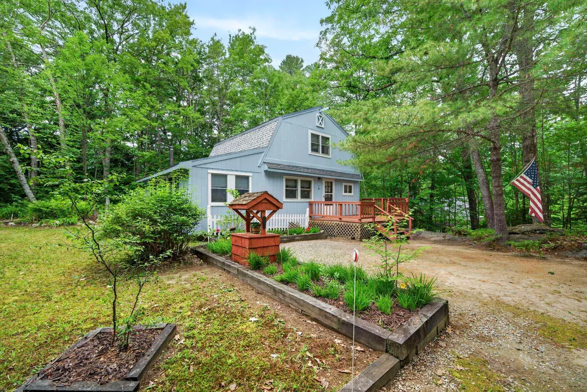 19 Boulder Pass, Hillsborough, NH 03244 - #1