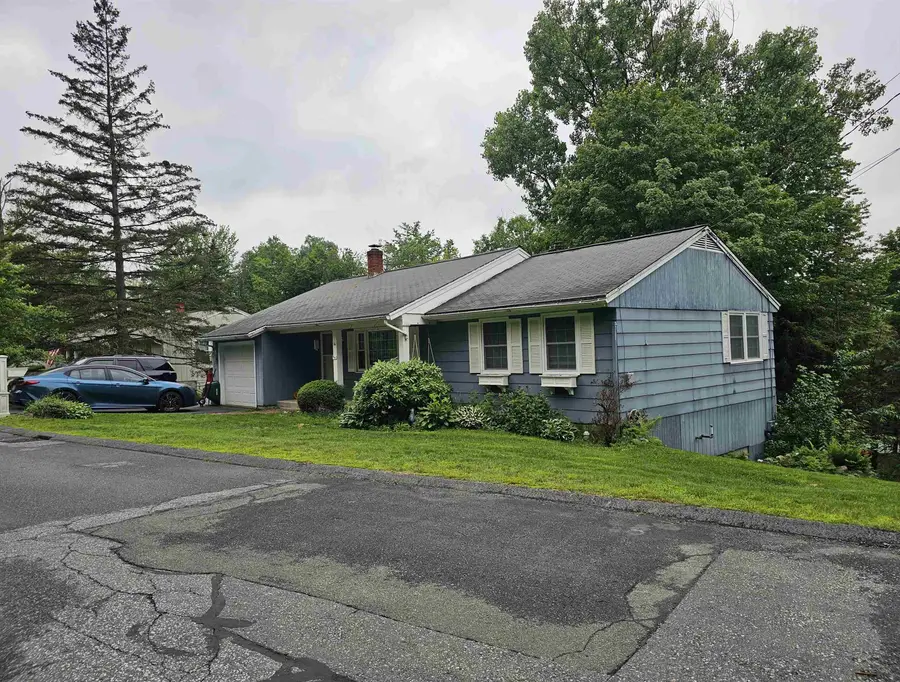 16 Edwin Avenue, Claremont, NH 03743 - #2