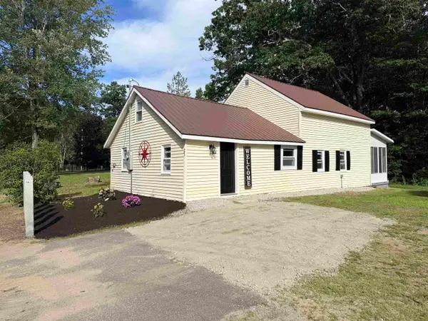 23 Boynton Road, Meredith, NH 03253