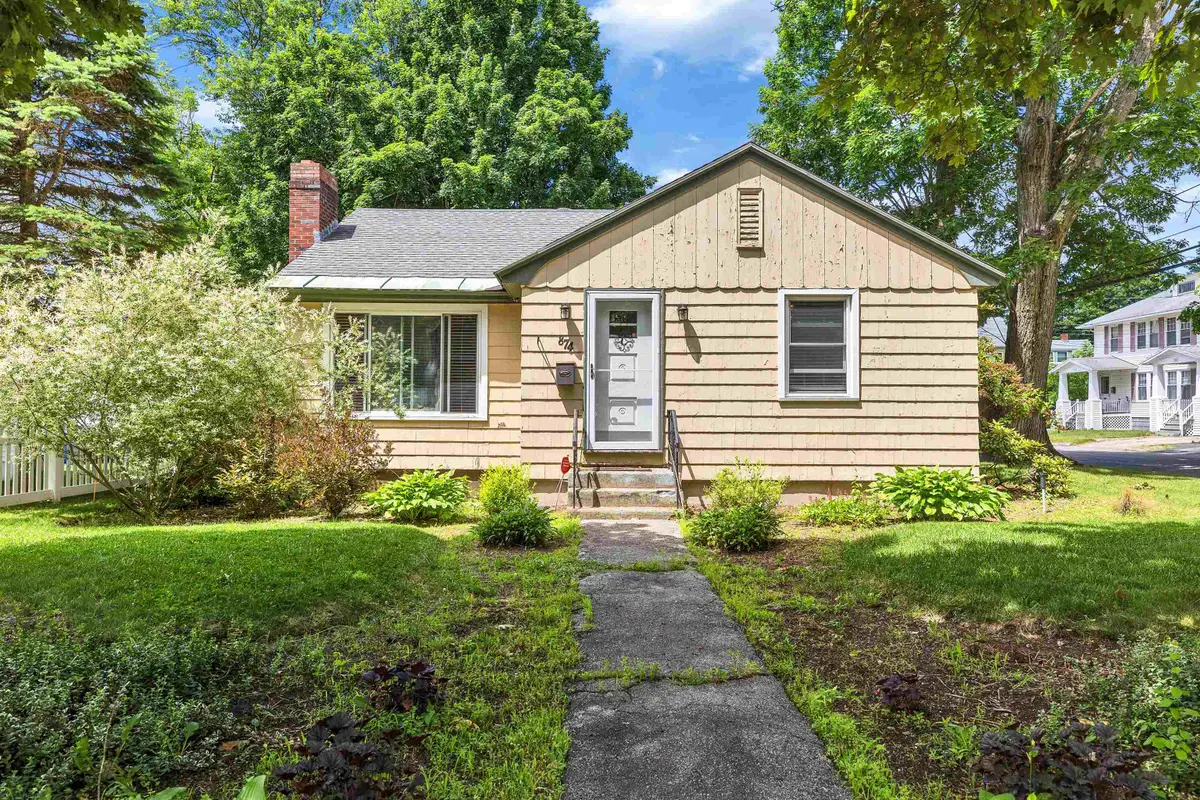 874 Belmont Street, Manchester, NH 03104 - #1