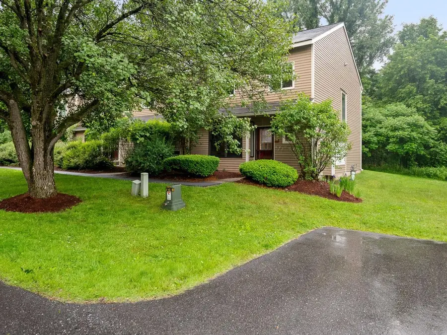 L13 Stonehedge Drive, South Burlington, VT 05403 - #3