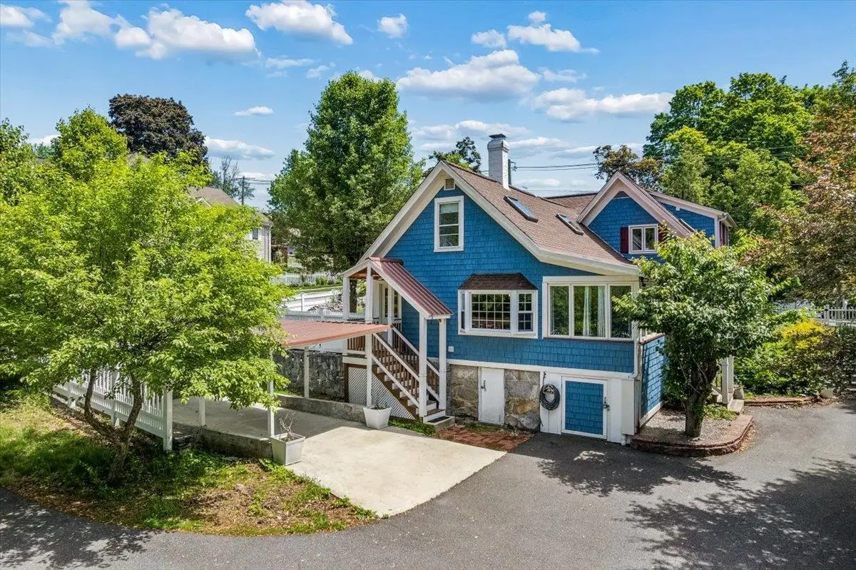 564 River Road, Manchester, NH 03104 - #1