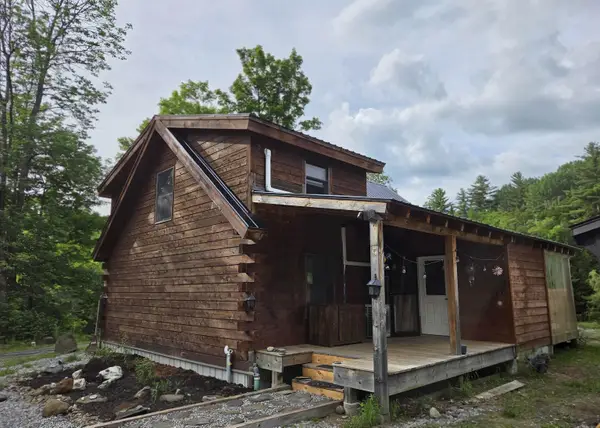 2399 Main Street, Cabot, VT 05647