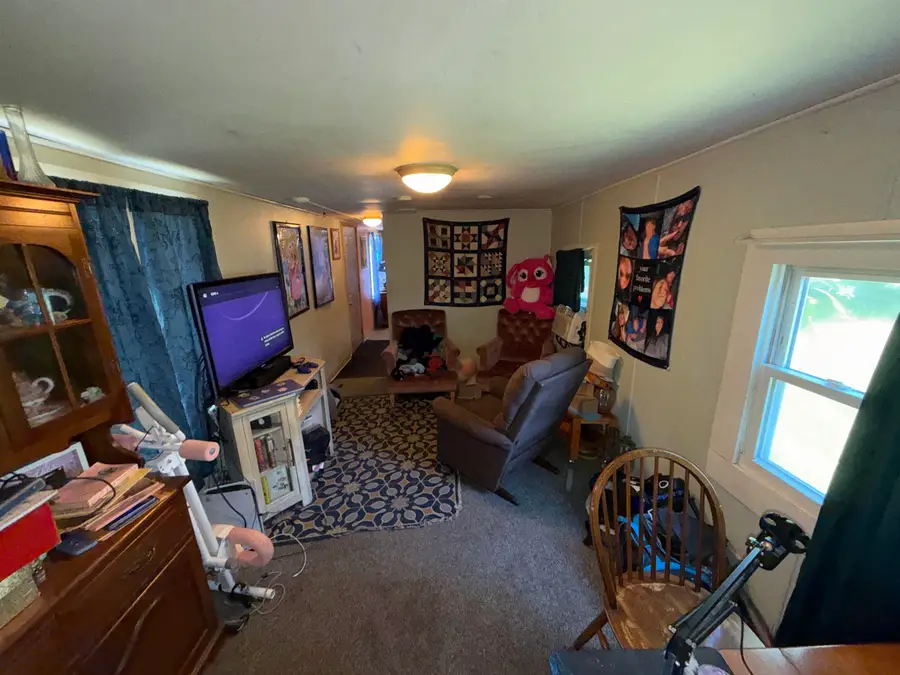 64 Avenue C, Burlington, VT 05408 - #3