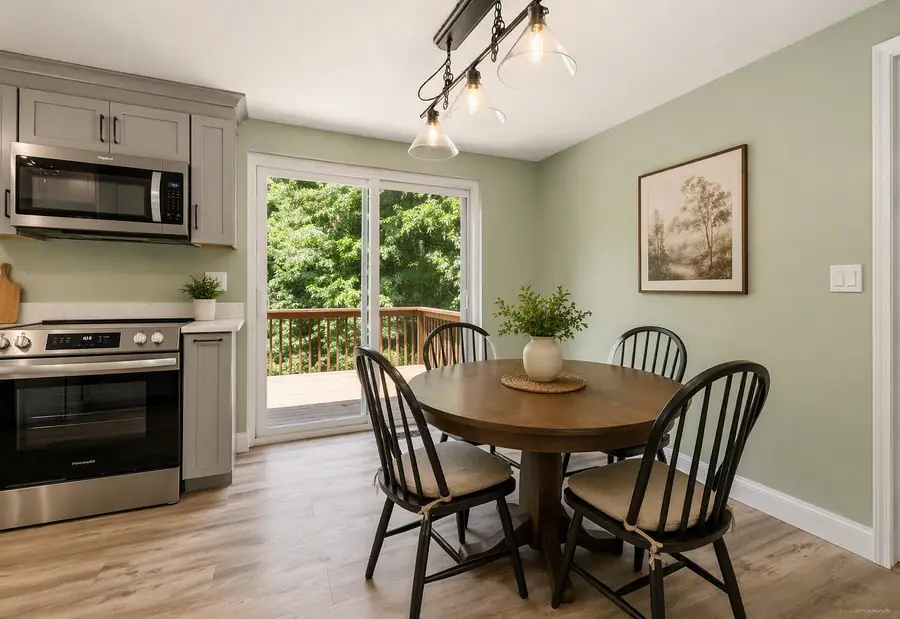 7B Belgian Court, Goffstown, NH 03045 - #3