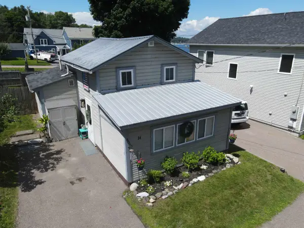 34 Lone Birch Street, Colchester, VT 05446
