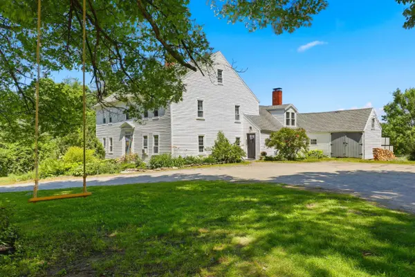 235 Middle Road, Deerfield, NH 03037