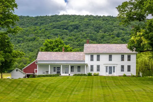13 Bliss Road, Tinmouth, VT 05773