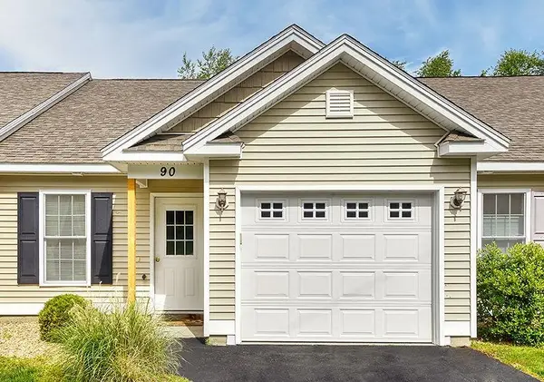 28 Owens Drive #90, Swanzey, NH 03446