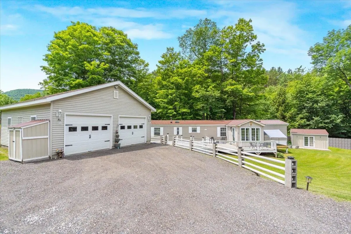 8642 Main Road, Huntington, VT 05462 - #1