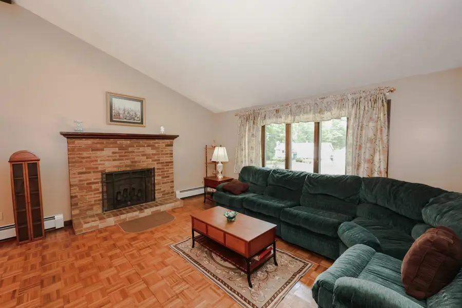 65 Shannon Road, Salem, NH 03079 - #2
