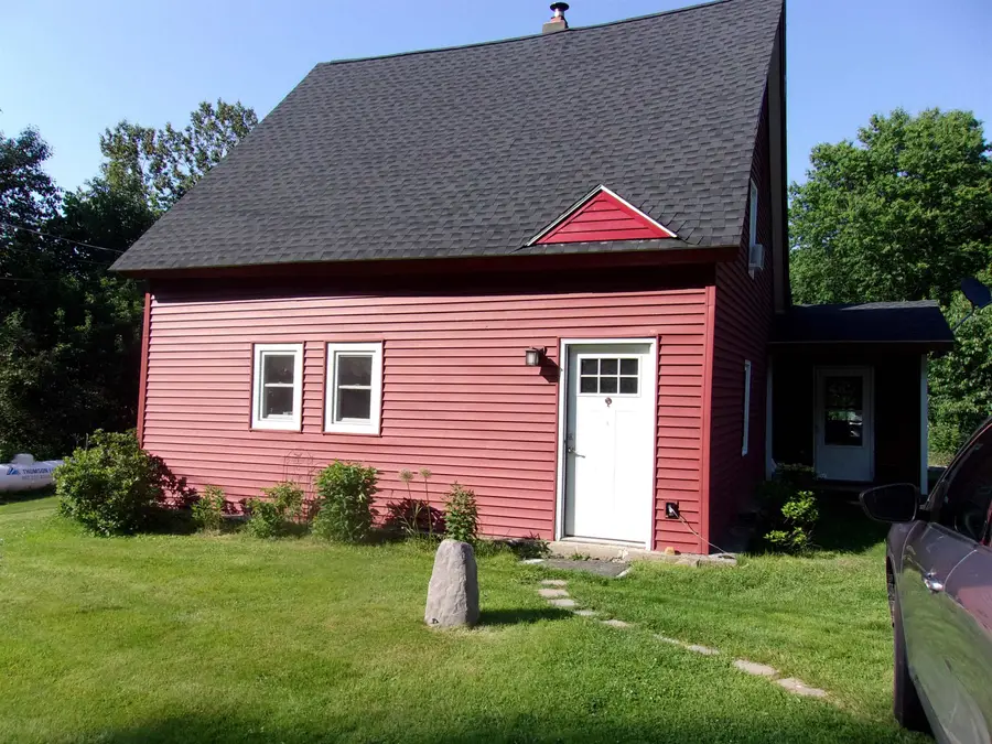421 Bradley Hill Road, Benton, NH 03785 - #3