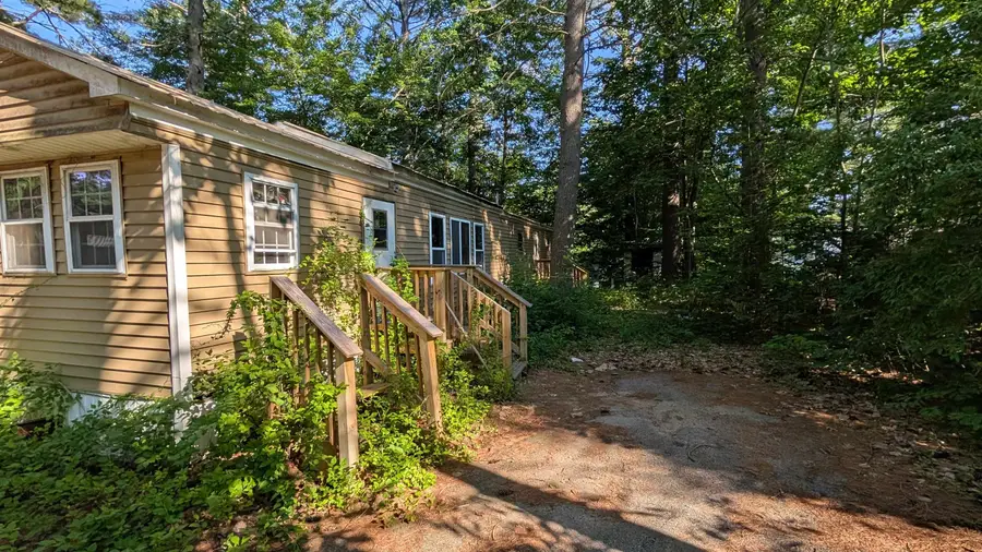 8 Hubbard Road, Deering, NH 03244 - #2