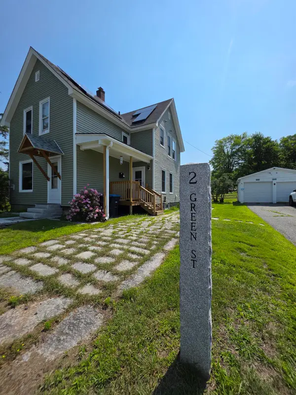 2 Green Street, Barre City, VT 05641