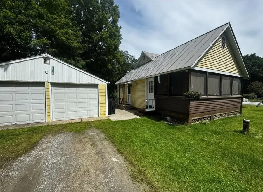 2875 East Street, Clarendon, VT 05759 - #3