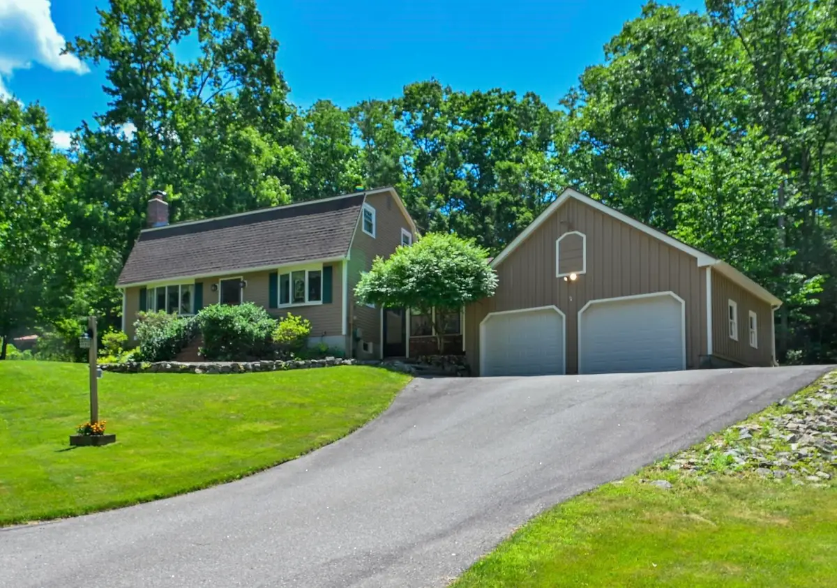 44 Berkley Street, Merrimack, NH 03054 - #1