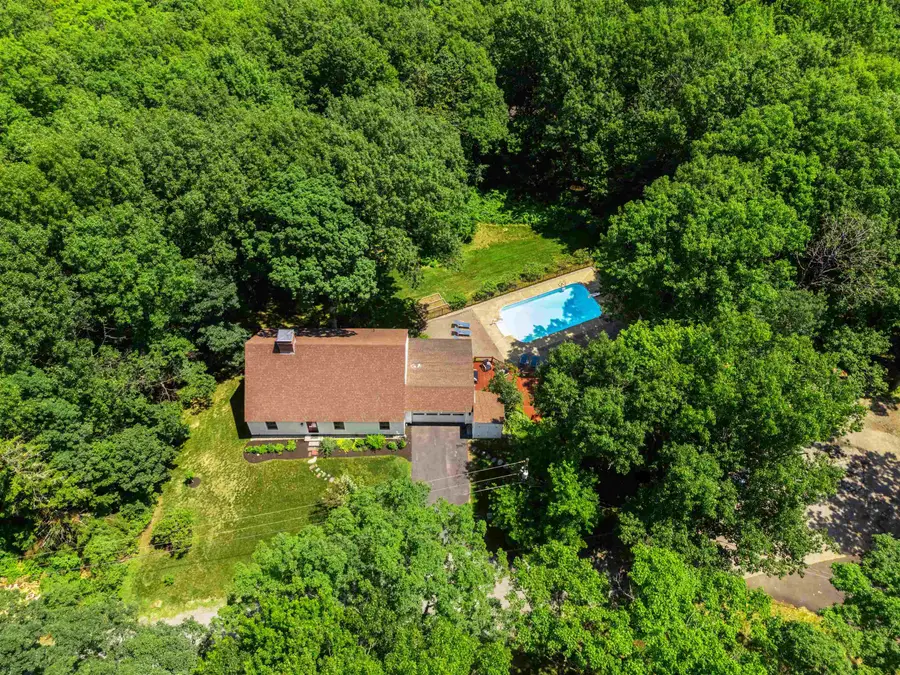 41 Roberts Road, Hopkinton, NH 03229 - #3