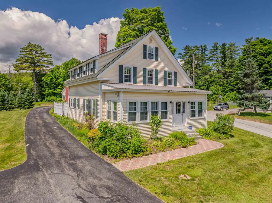 2 Thurlow Street, Plymouth, NH 03264 - #3