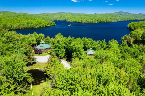 442 Patnoe Farm Drive #B, Hyde Park, VT 05655