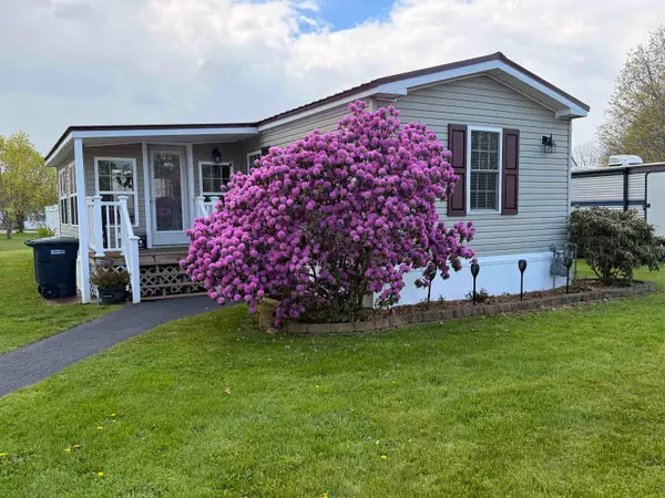37 James Circle, St. Albans Town, VT 05478