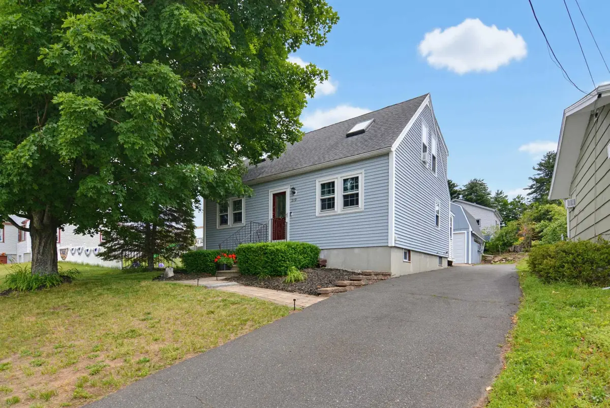 219 Rhode Island Avenue, Manchester, NH 03104 - #1