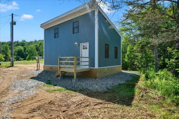 55 Burroughs Way, Belvidere, VT 05442