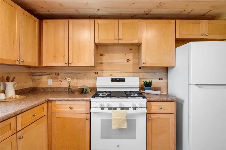 55 Burroughs Way, Belvidere, VT 05442 - #3