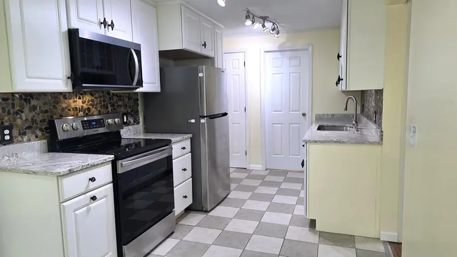204 Mechanic Street #34, Lebanon, NH 03766 - #2