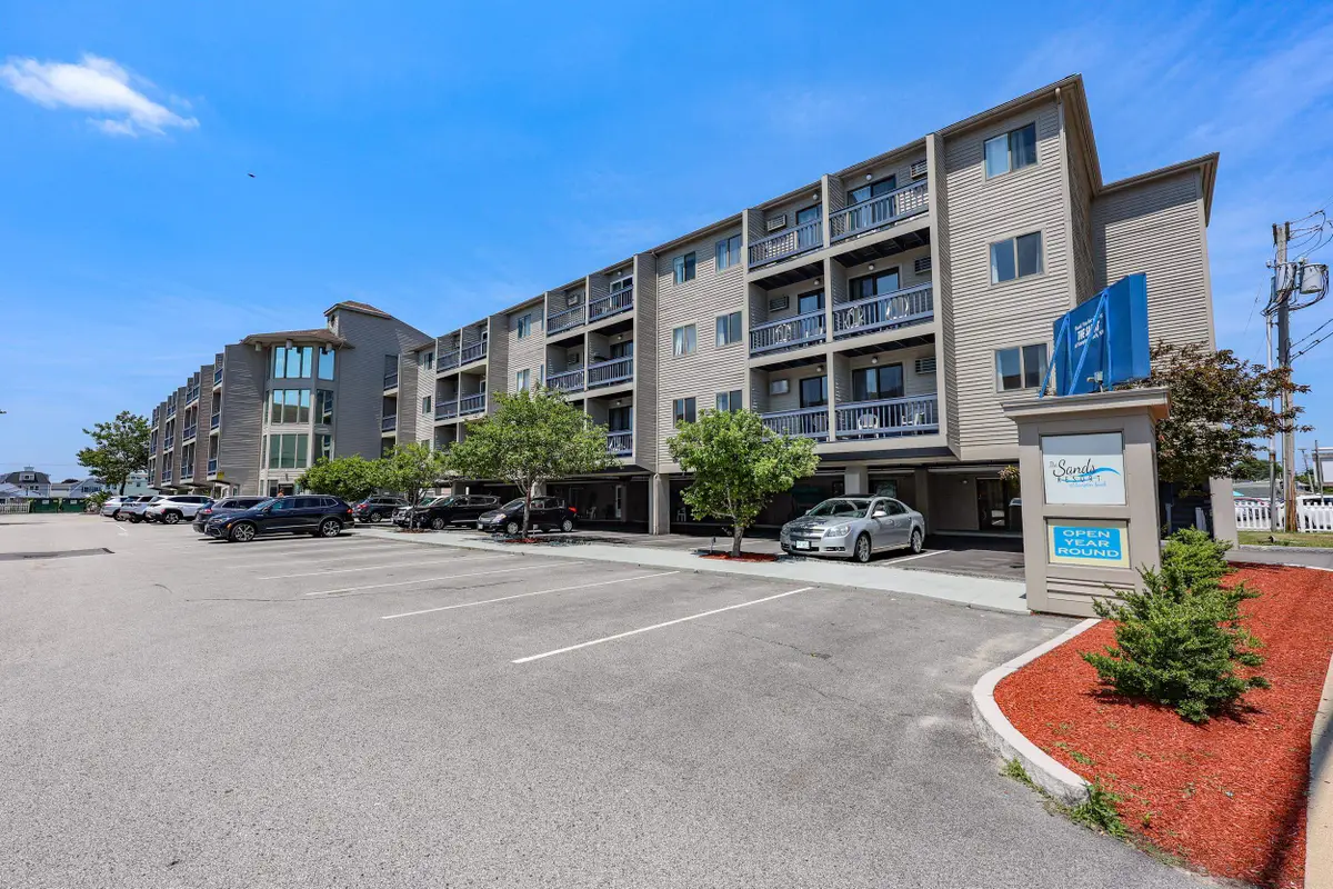 32 Ashworth Avenue #437, Hampton, NH 03842 - #1