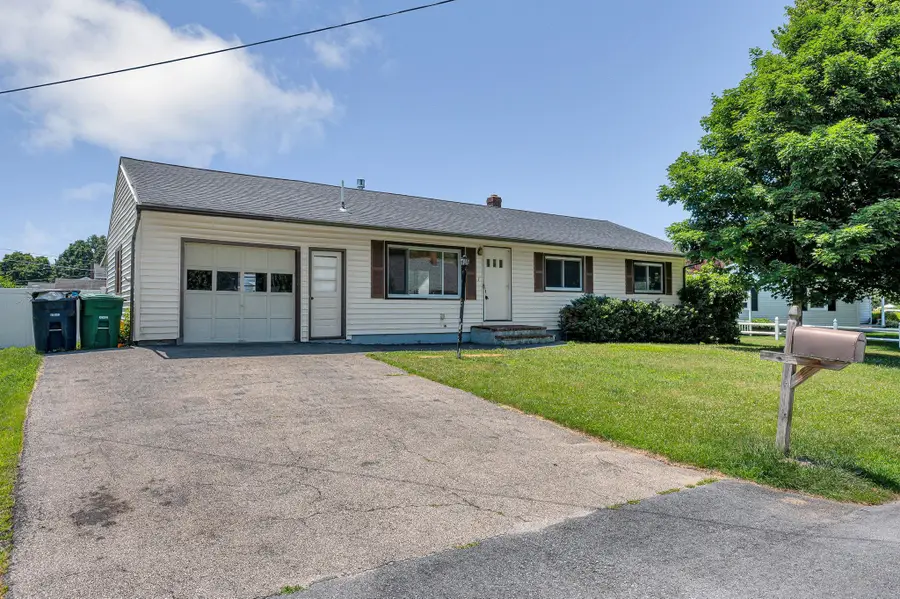 7 Raleigh Drive, Nashua, NH 03062 - #2