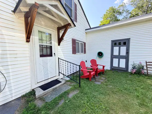 138 Village Road, Langdon, NH 03602