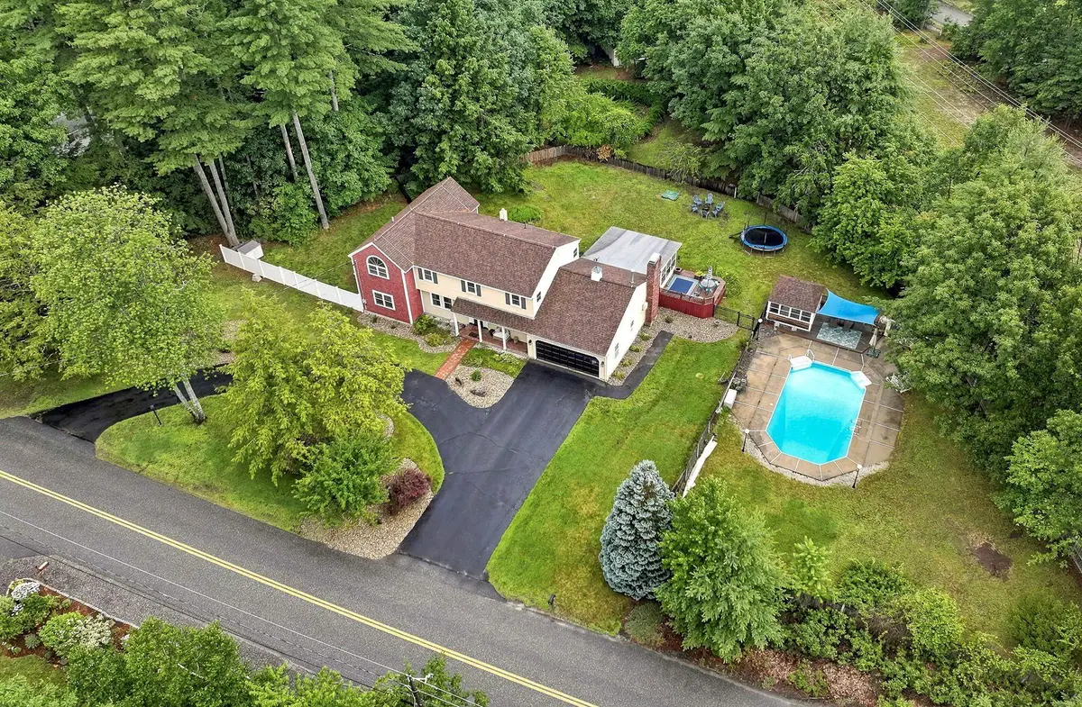 11 Wendover Way, Bedford, NH 03110 - #1