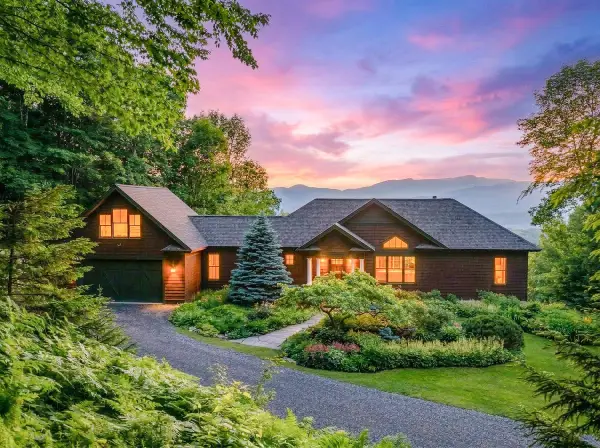 200 Worcester Ridge Road North, Elmore, VT 05661