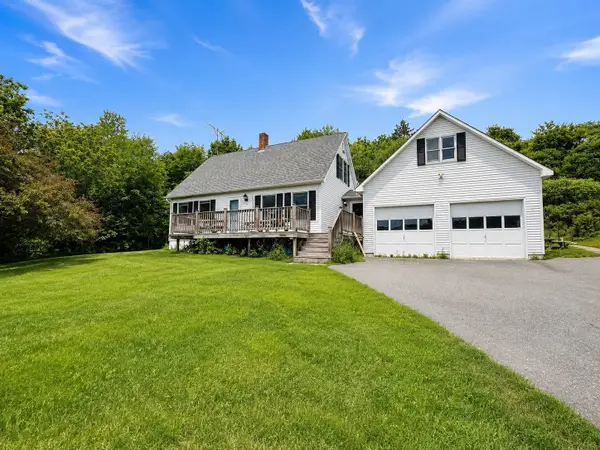 914 Lower Waterford Road, Waterford, VT 05819