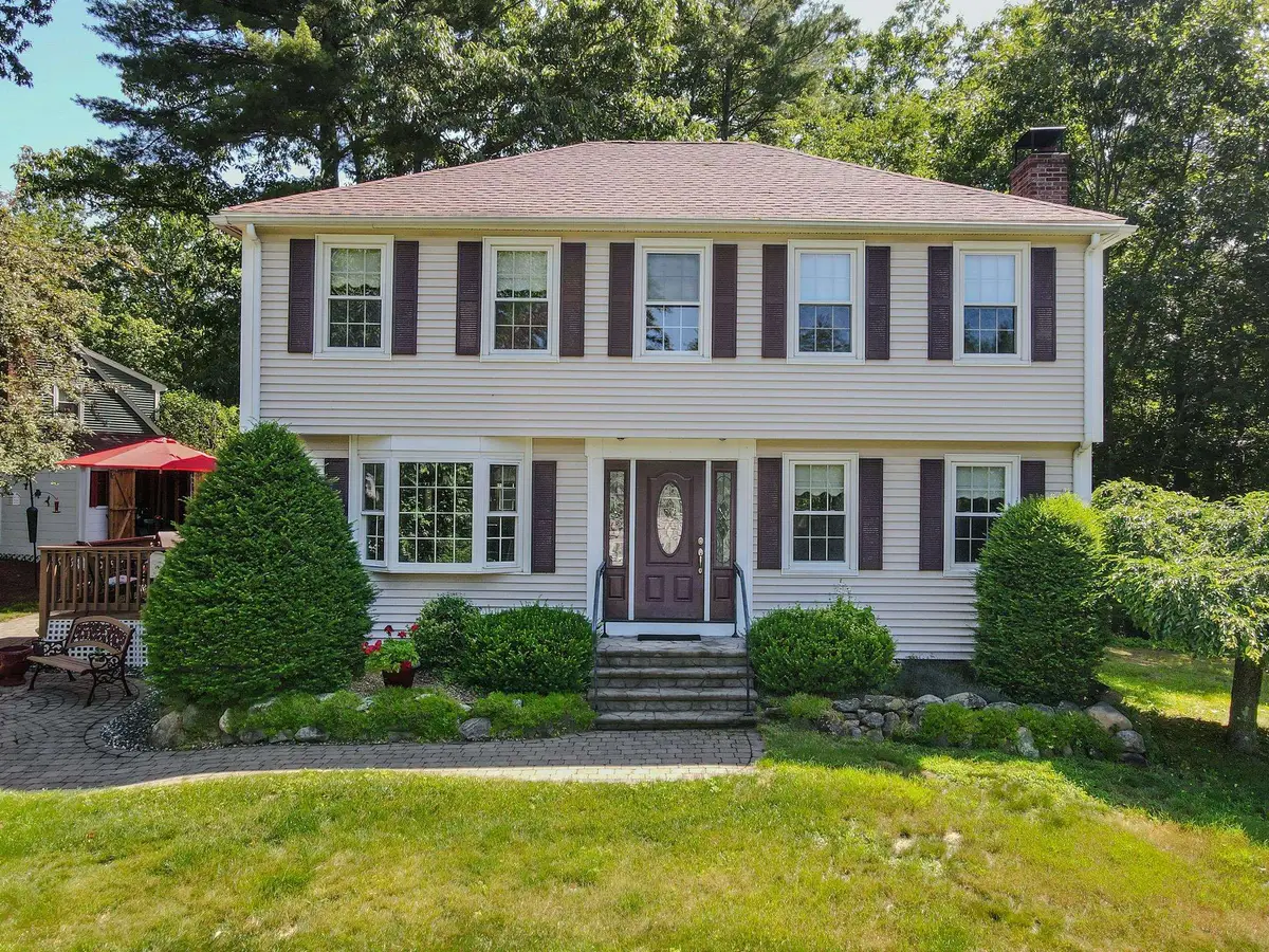 2 Paula Avenue, Londonderry, NH 03053 - #1