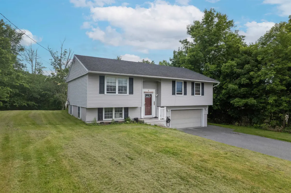 6 Irving Heights, Rutland, VT 05701 - #1