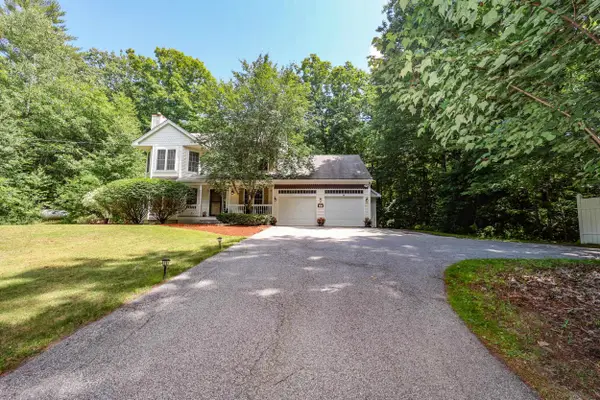 127 Broad Cove Drive, Concord, NH 03303