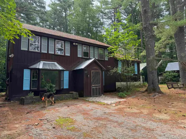 229 Tasker Hill Road, Conway, NH 03818