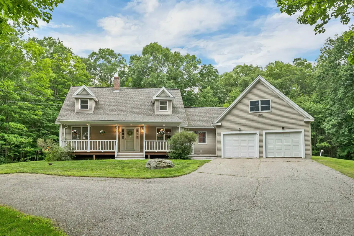 82 New Road, Newmarket, NH 03857 - #1