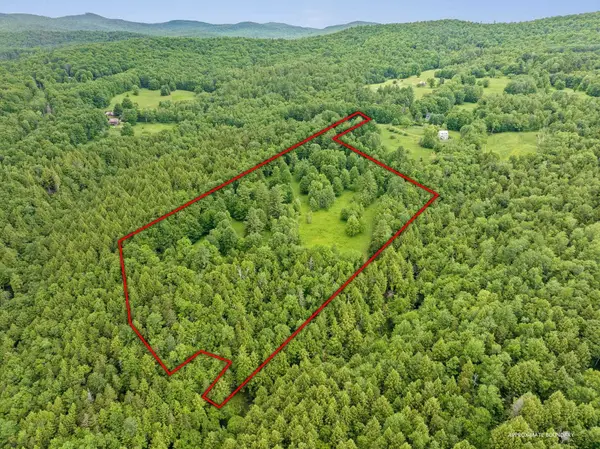1 Old Bridgewater Hill Road, Bridgewater, VT 05035