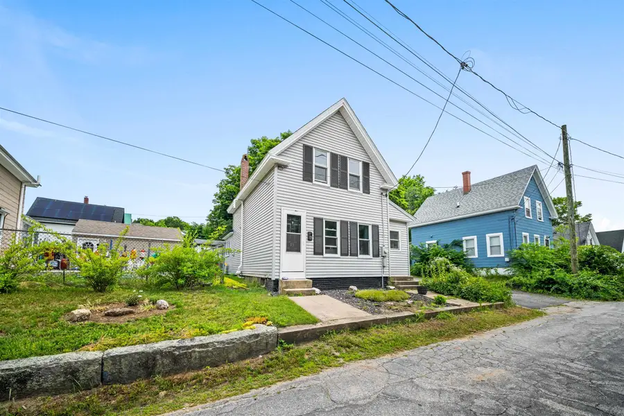 13 Crescent Street, Farmington, NH 03835 - #2