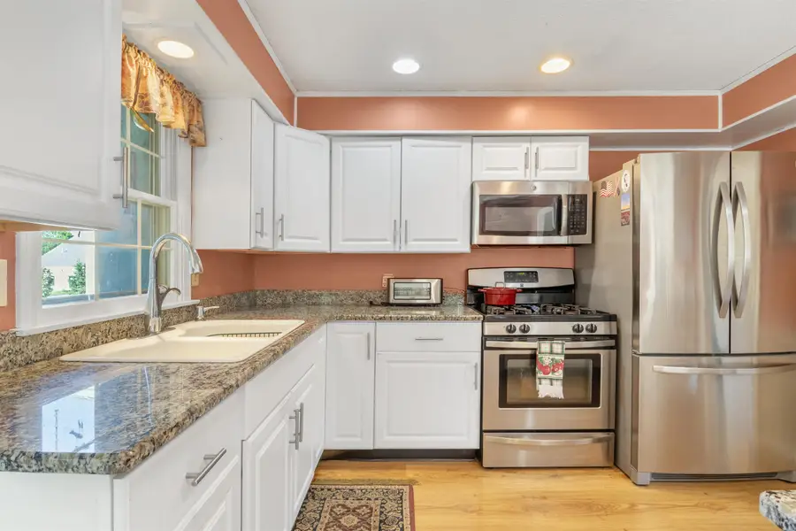 77 Knox Marsh Road, Dover, NH 03820 - #3