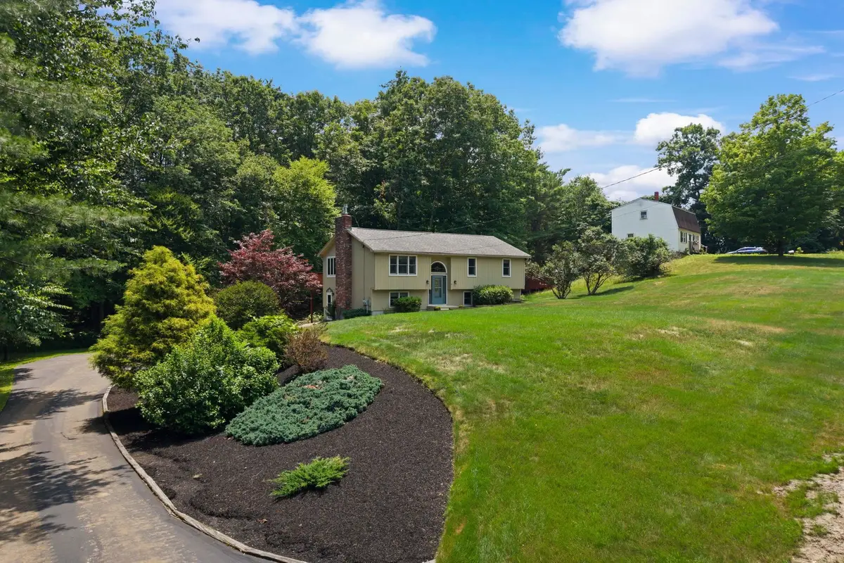 77 Tsienneto Road, Derry, NH 03038 - #1