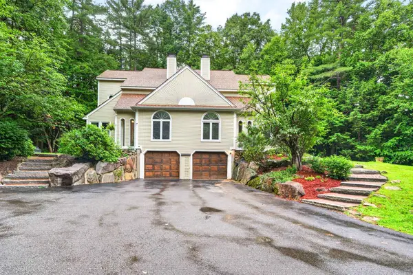 12 Ryan Road #B, Goffstown, NH 03045