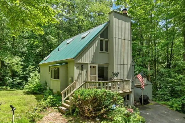 28 Cold Spring Road, Thornton, NH 03825