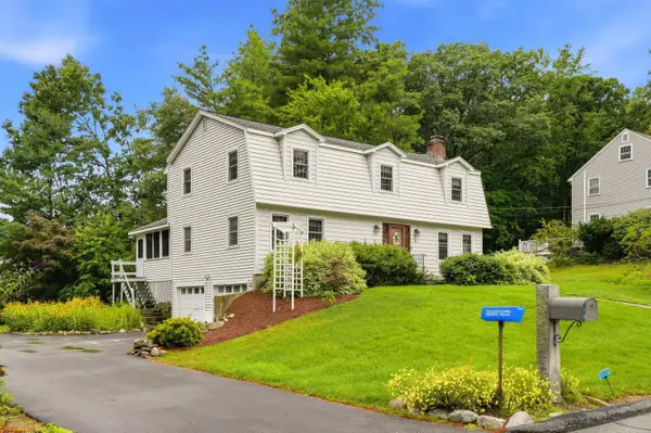 9 Whitman Road, Nashua, NH 03062