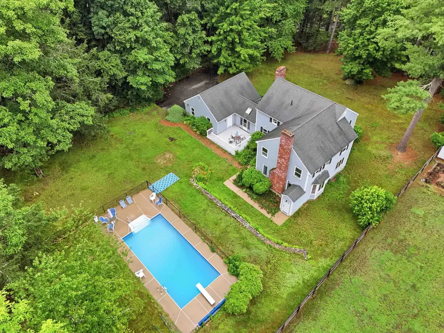 62 Wire Road, Merrimack, NH 03054 - #3