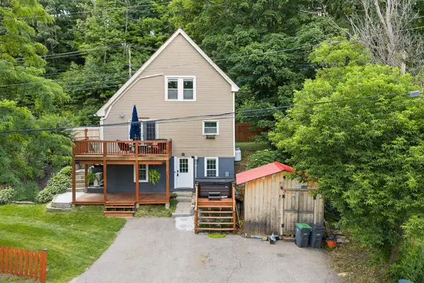 447 West River Road, Hooksett, NH 03106