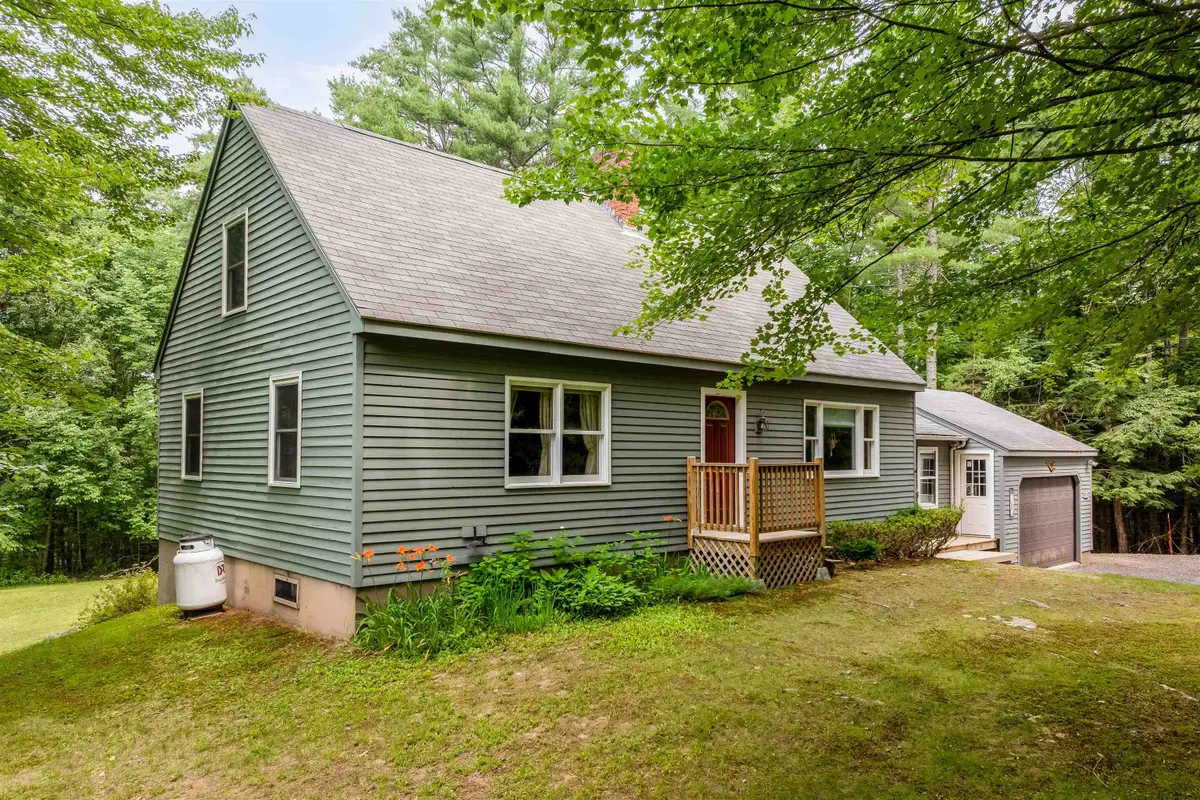 929 Rt 11, Sunapee, NH 03782 - #1