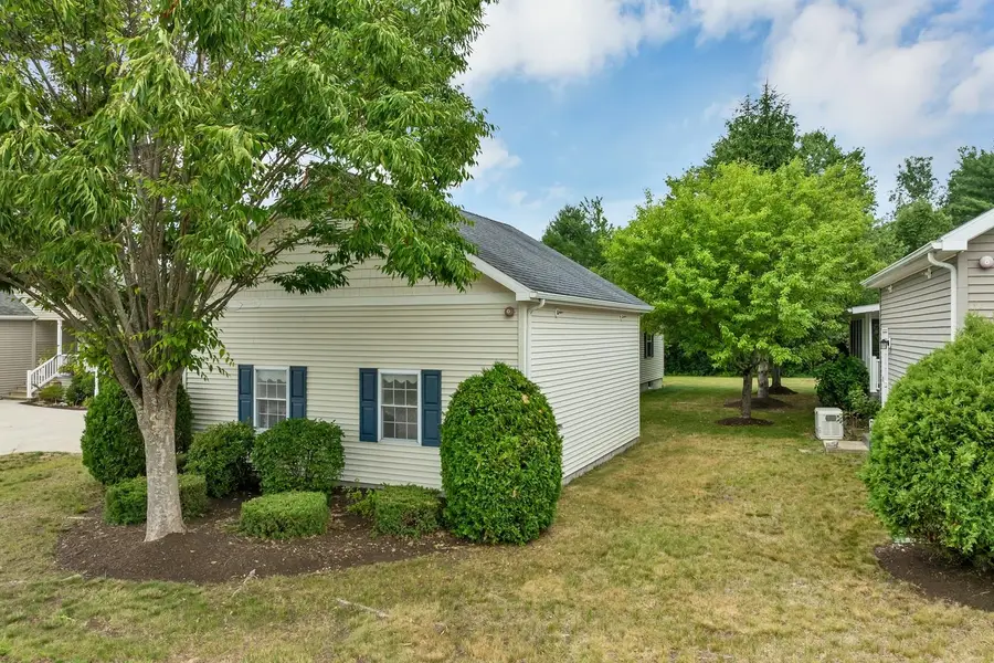 57 Sagewood Circle, Hooksett, NH 03106 - #2